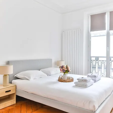 Spacious - 2br-4p - Montmartre-moulin Rouge Apartment *